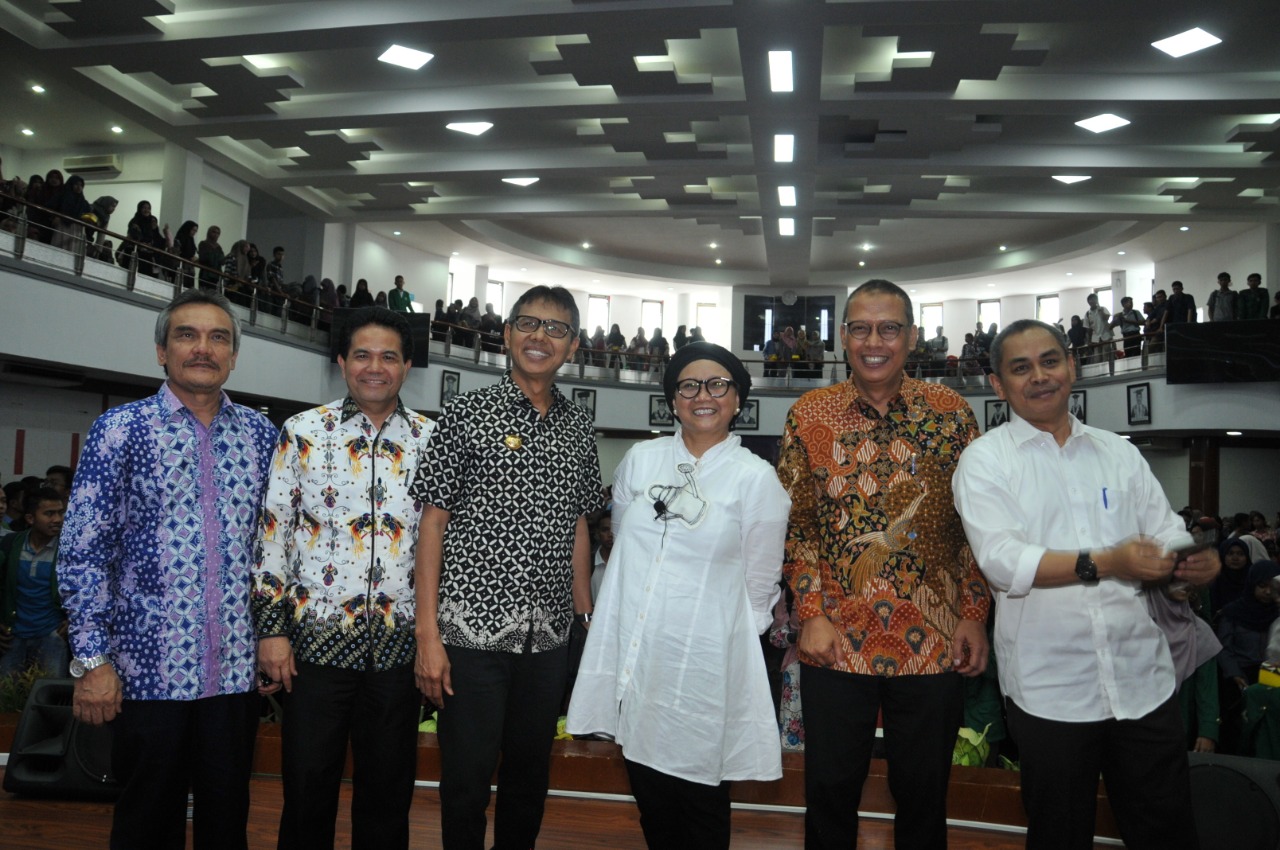 Menlu Harapkan Lebih Banyak Lahirnya Diplomat dari Minangkabau