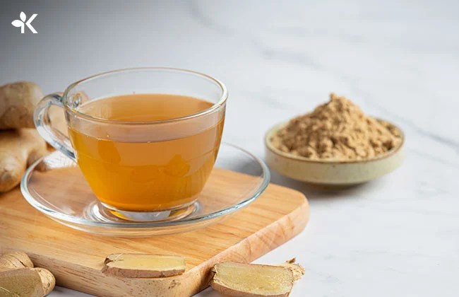 Taza con té de yacón