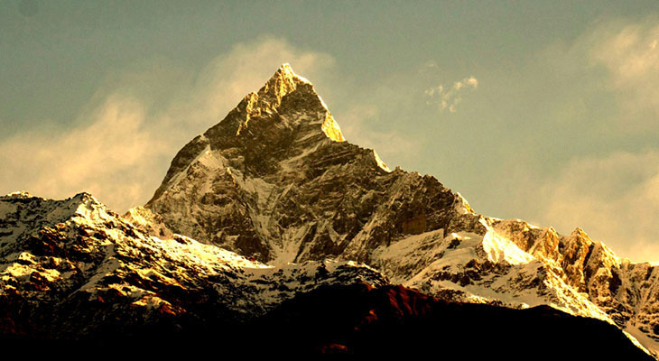 Early morning sunlight on the Fishtail peak, Machhapuchhre