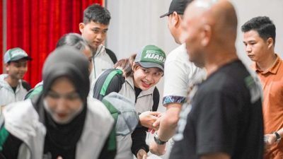 Aditya Berikan Bonus Penghargaan Untuk Atlet Berprestasi Kota Banjarbaru di Popda