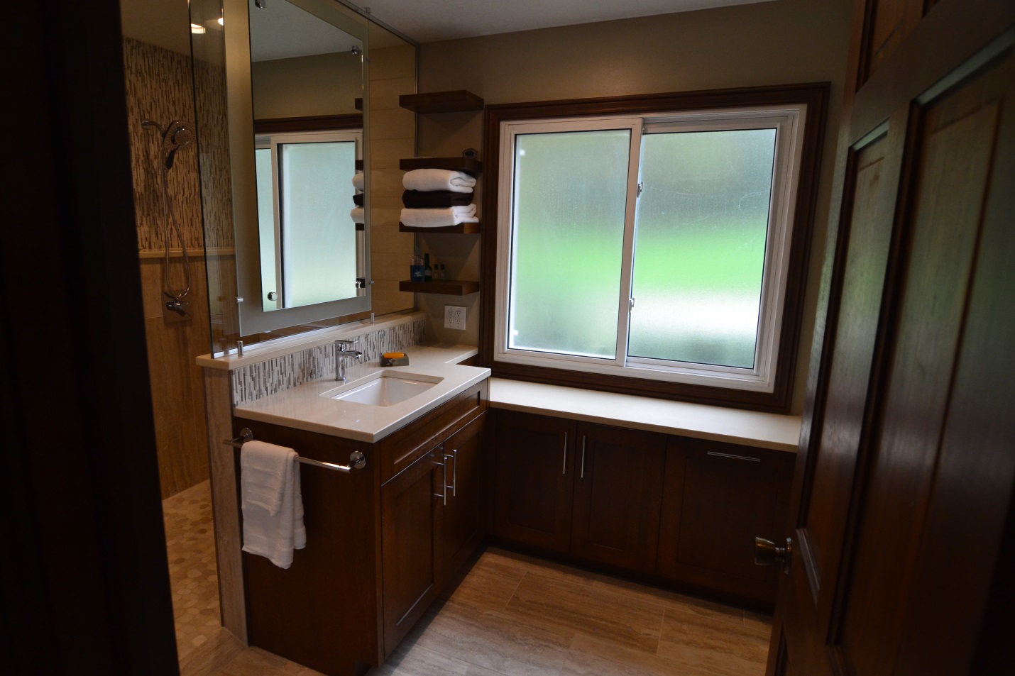 All Bathroom Inside Story - Ultra HD Mobile Vintage Photos | Free Download