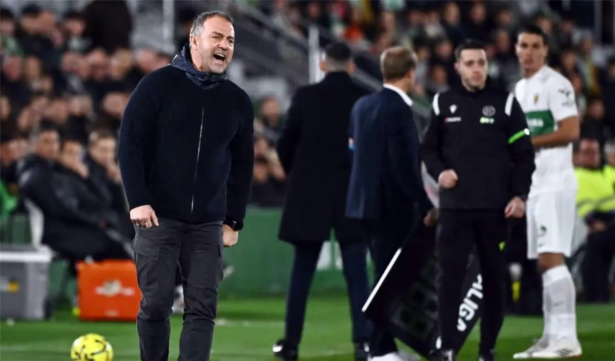 فليك بعد فوز برشلونة: يطمئن على رافينها وكوندي.. ويشيد بـ خارق لامين يامال