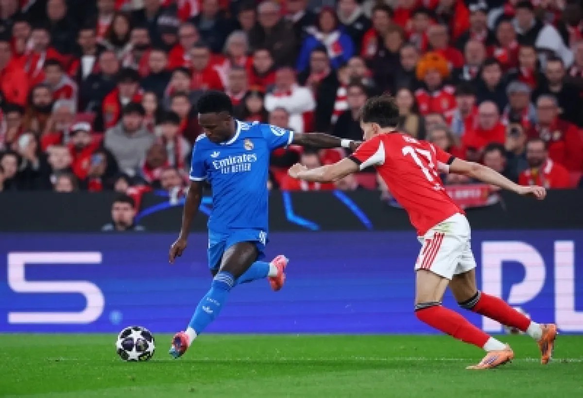 الاتحاد الأوروبي يغرم ريال مدريد وعقوبة إغلاق جزئي للمدرجات بسبب تصرفات مشجع