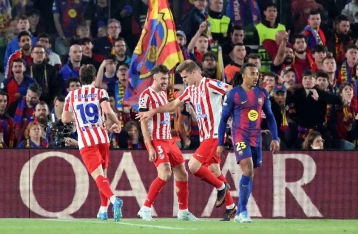 اليويفا يرفض شكوى برشلونة بشأن التحكيم ضد أتلتيكو مدريد