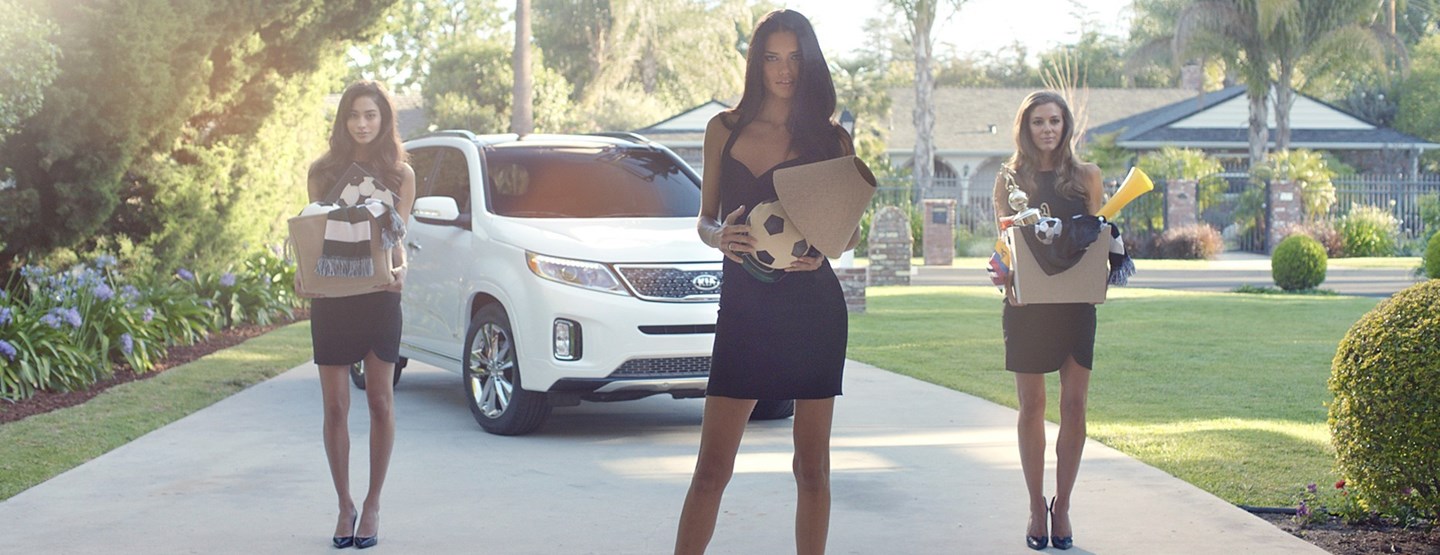 supermodel adriana lima and kia motors america turn curious onlookers into futbol fanatics in series of on world car kia spokeswoman