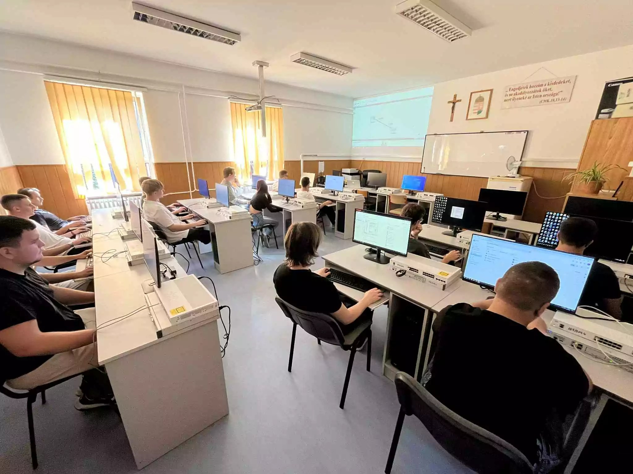 Újabb fejlesztések a Szent László Katolikus Intézményben
