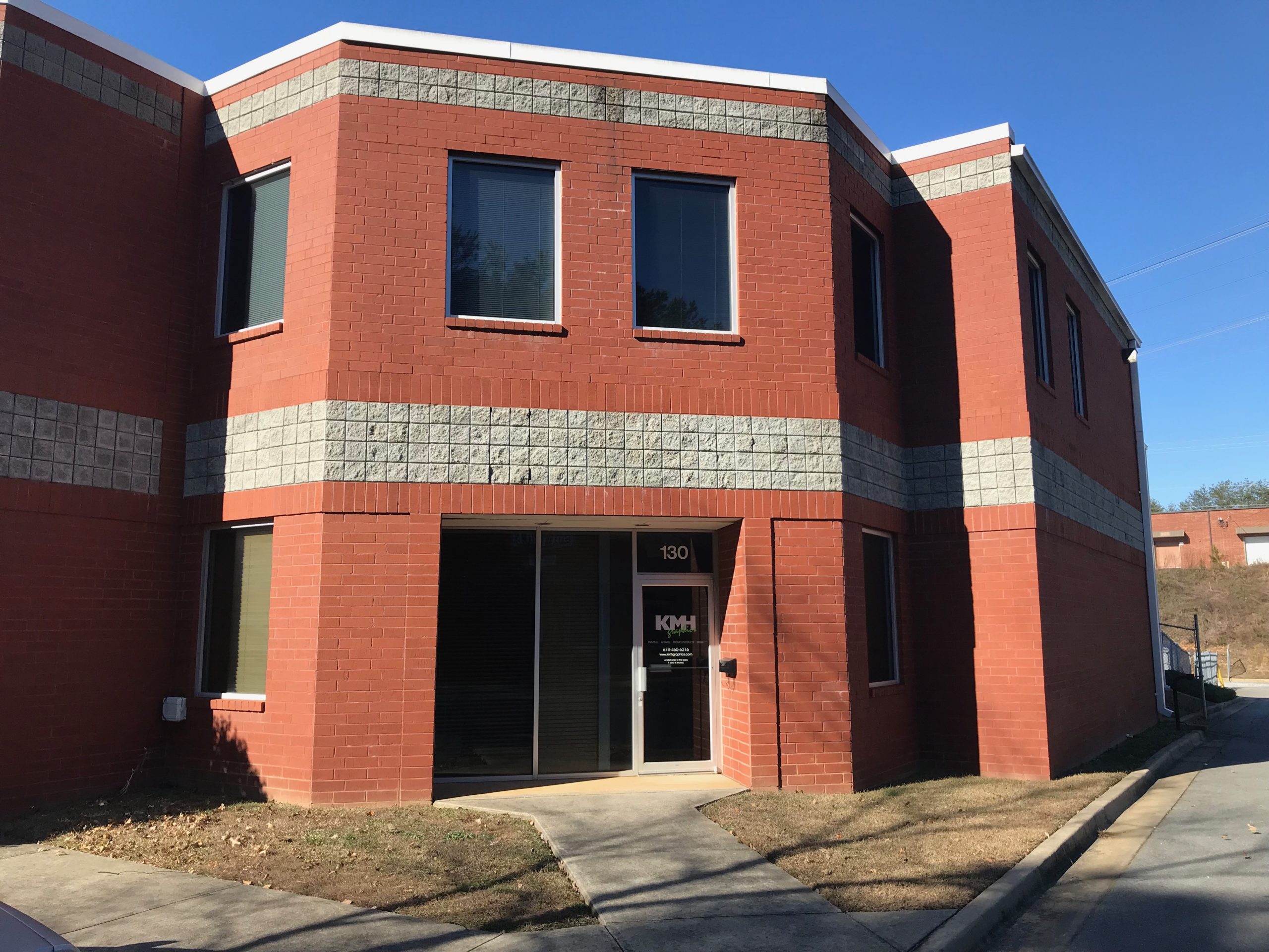 KMH Graphics Printing Company located iat 3110 Moon Station Road, Suite 130 Kennesaw, GA 30144 printing paper, apparel, promo products, and signs .