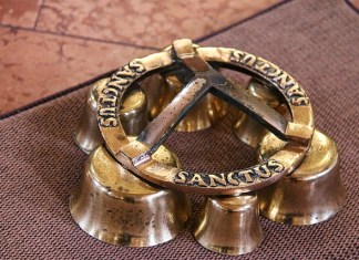 Co noszą ministranci? Co noszą ministranci?