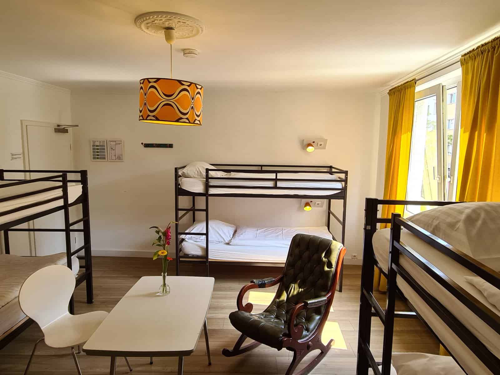 Zimmer mit Gemeinschaftsbad