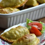 Pasteitjes gevuld met pittig gekruid gehakt