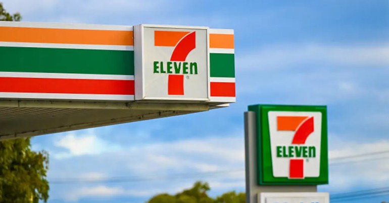 Yuran dan Caj Tambahan Bayar Bil Celcom di 7 Eleven Yuran dan Caj Tambahan Bayar Bil Celcom di 7 Eleven