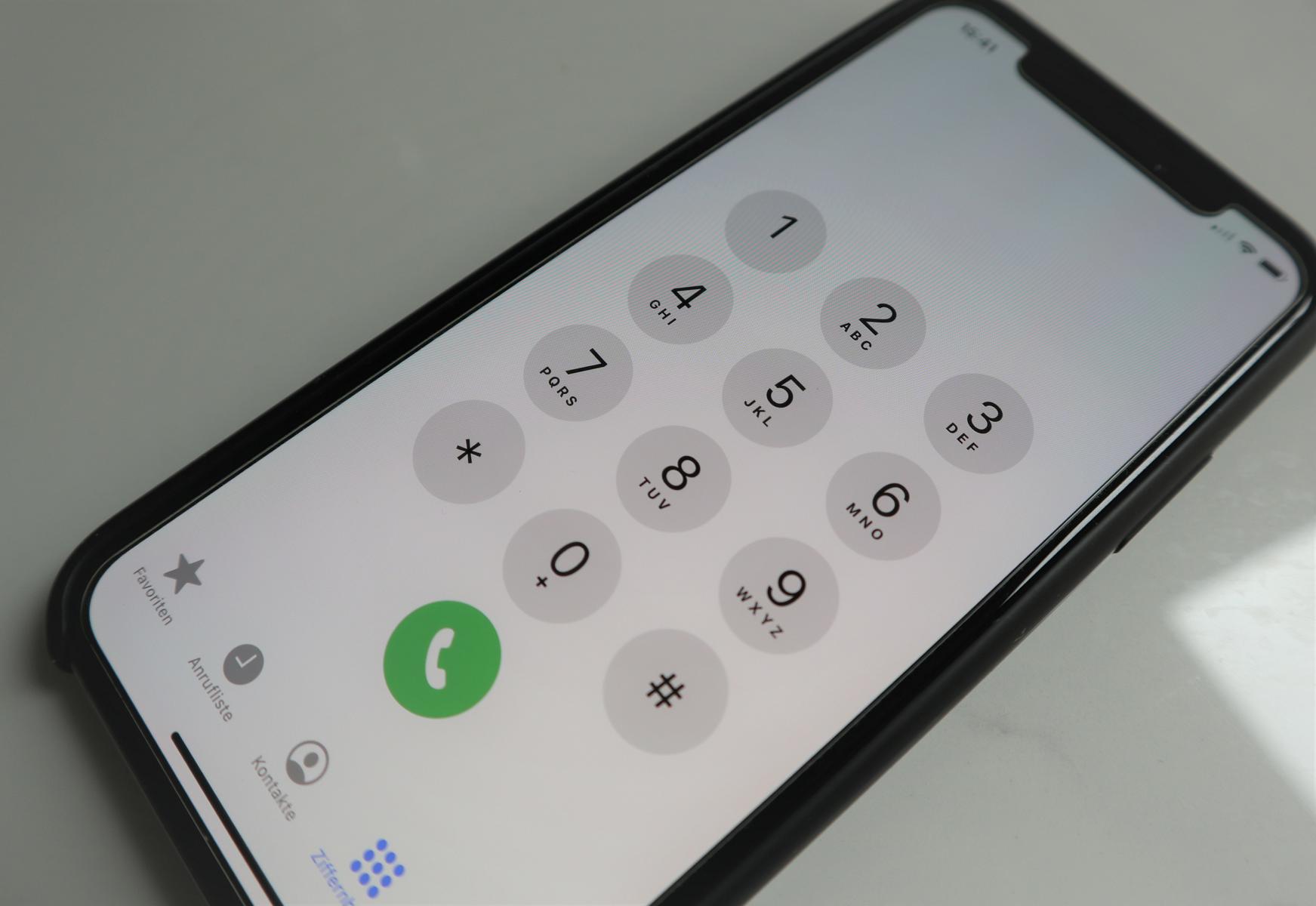 Kostenlose Telefonansagen Für Firmen - Kurt Creative 1200_x_1743_jpg