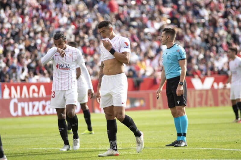 La salida de Diego Carlos… y la de Koundé