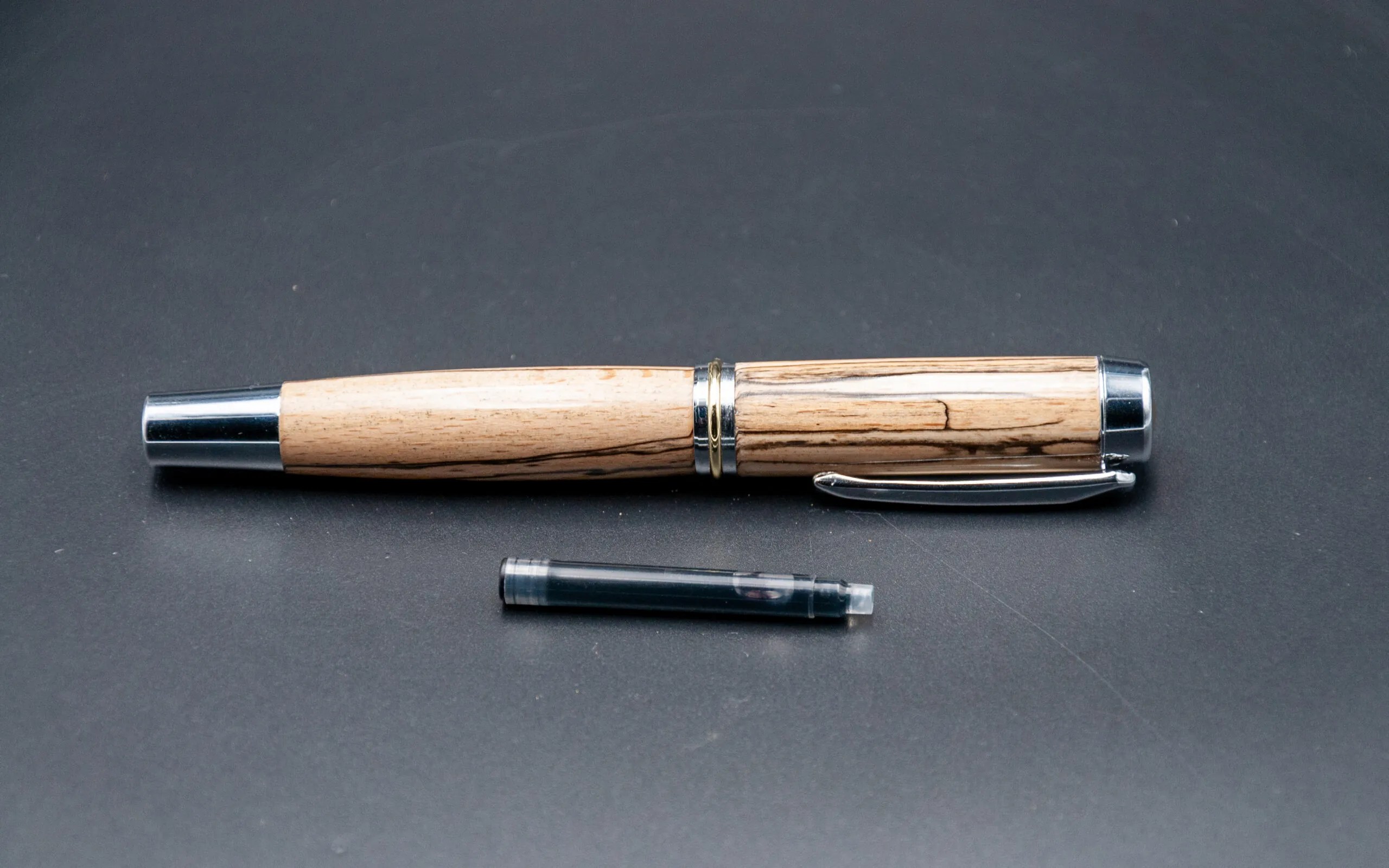 Stylo plume en bois Takamaka Calebasse