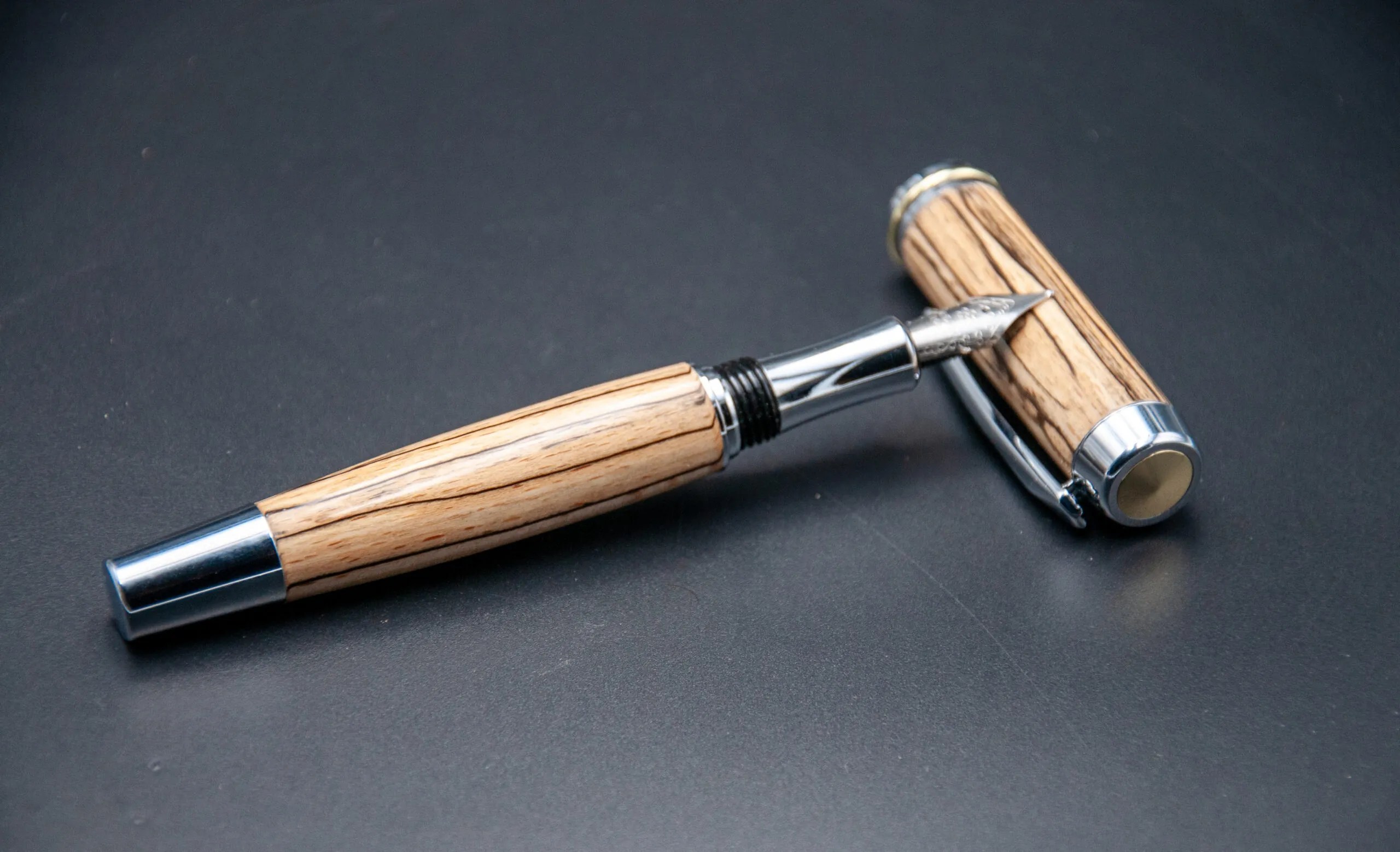 Stylo plume en bois Takamaka Calebasse