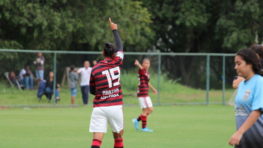 Escalação, fotos, vídeos e lances da partida. Massacre Flamengo Faz 56 A 0 No Greminho Pelo Carioca Feminino Lance