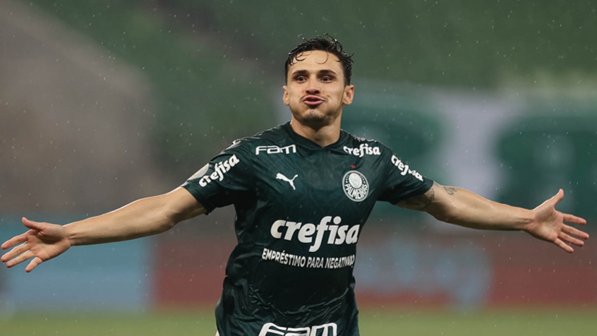 We did not find results for: Raphael Veiga Do Palmeiras Detalha Queda Fisica Apos Covid 19 Vomitei No Intervalo Contra O Inter Lance