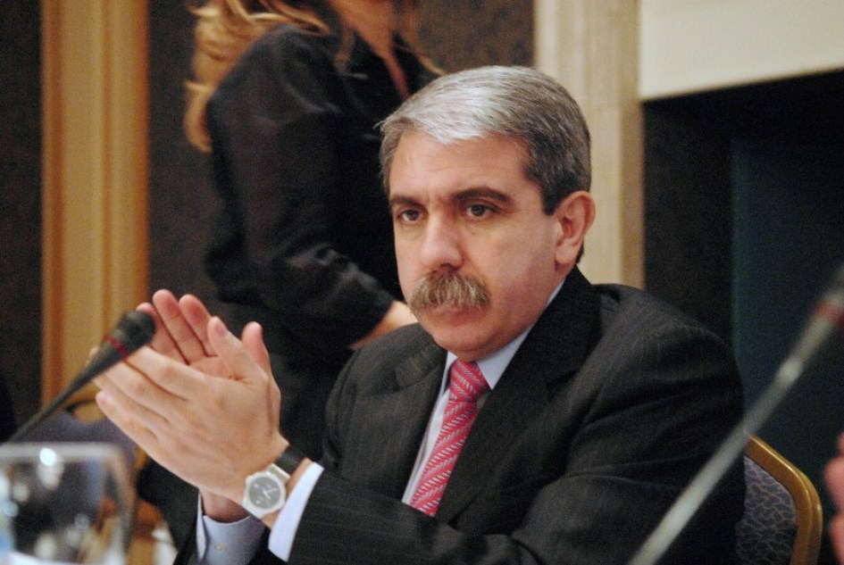 El jefe de gabinete es un cargo que ocupan ciertas personas de confianza de las autoridades, que tiene como fin reunir toda la información necesaria para el desempeño de la autoridad. Al jefe de Gabinete no le preocupa la oposición para 2011 - Política | Diario La Prensa