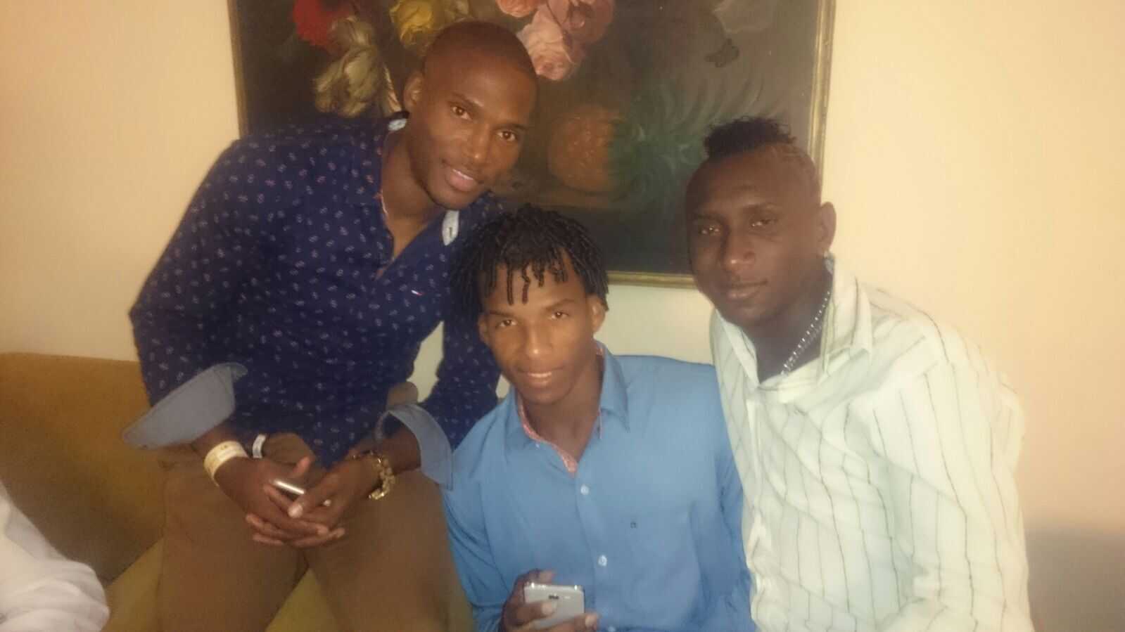 Valencia, Aymar, Castillo