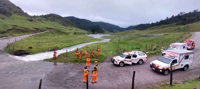 brigada de rescate soldados