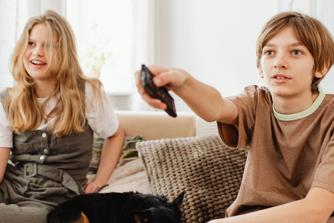 Ogury et Dentsu lancent le ciblage de personas en TV connectée en France