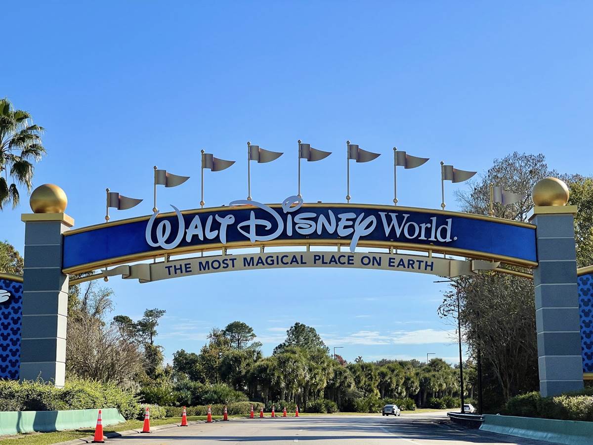 picture Walt Disney World Welcome Sign laughing place