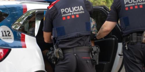 Detenido en Corbera por maltratar a su pareja y no dejarla salir de casa desde hacía cuatro meses
