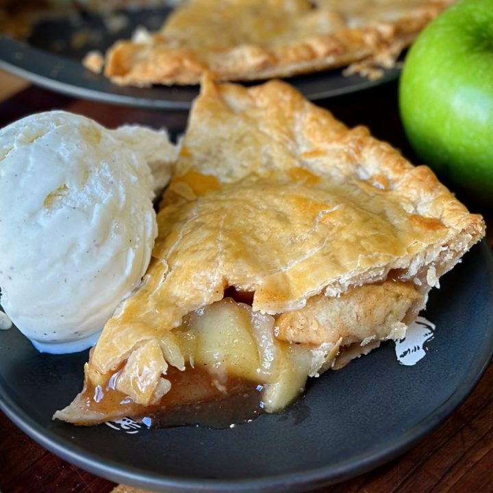 Smoked Apple Pie