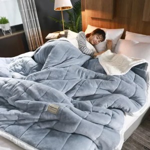 Coperte calde autunno inverno in pile corallo per letto 3 strati addensare coperta di flanella trapunta morbida confortevole calore trapunte lavabili 1