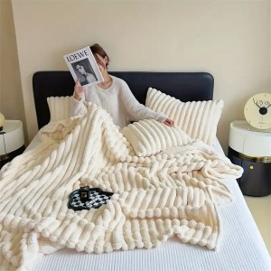 Semplicità Tinta unita spessa striscia larga Coperta multifunzionale Autunno Inverno Flanella Camera da letto Coperta calda Coperta per il tempo libero 1