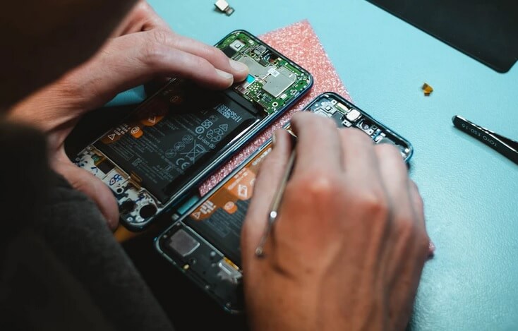 Jadi apabila ic baseband yang berfungsi sebagai penerima sinyal ini rusak yang . 4 Ciri Ic Power Hp Android Yang Rusak Biaya Gantinya
