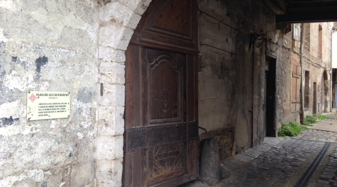 Streets of Chartres