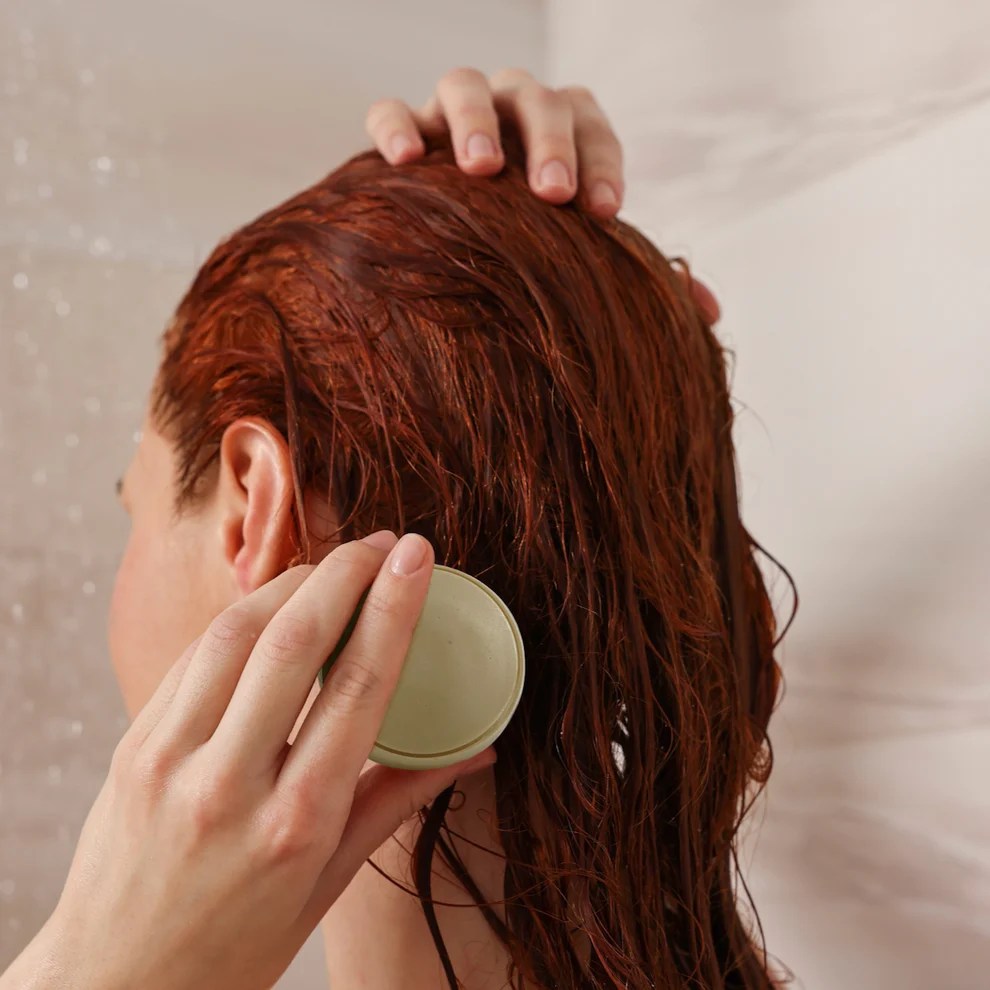 free_solidconditionerantifrizz_glow.webp