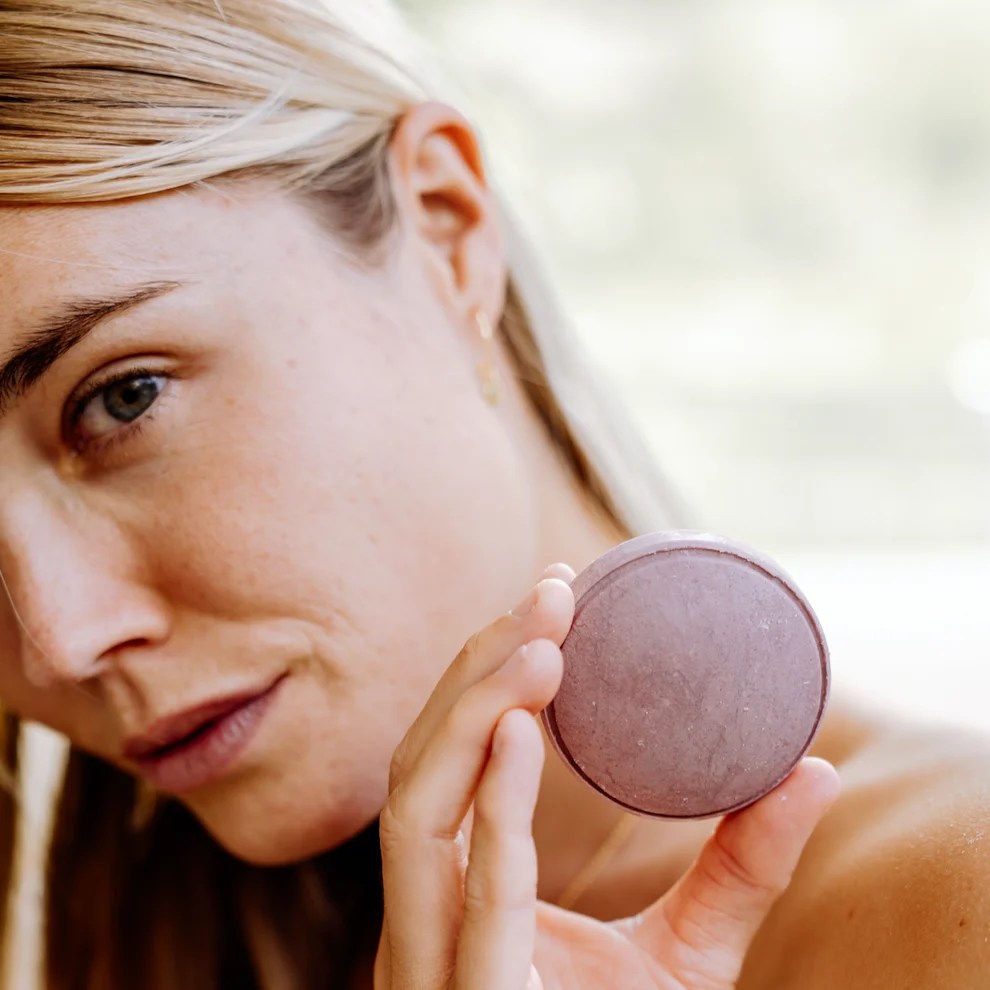 Free_solidshampoorepair_care.webp