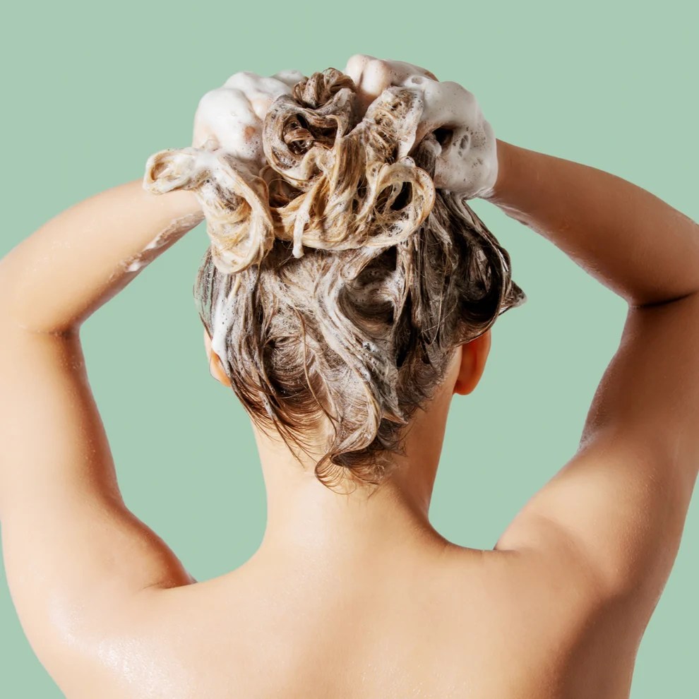 free_volumisingshampoovolumepro02_e6912e57-b51b-439d-8fd8-2fc64a15941f.webp