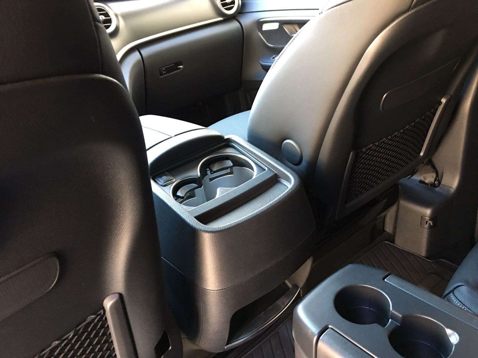 Mercedes V Class 8 Pax Limousine Italy