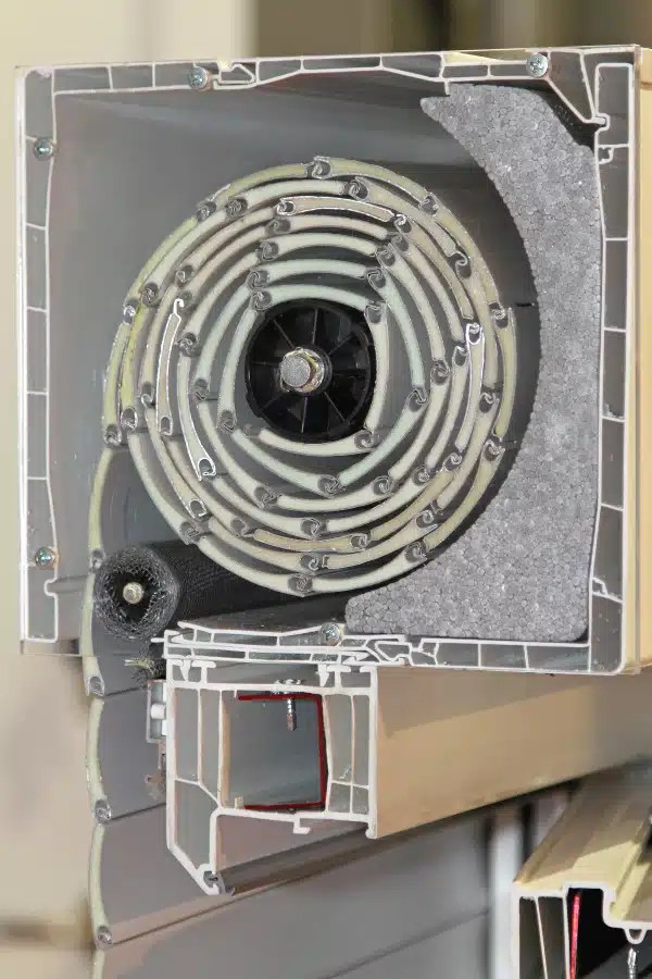 Volet roulant électrique | leroy merlin leroy merlin, celine, blinds, . Ø´Ø§ÙƒÙˆØ´ Ø§Ø±ØªÙØ§Ø¹ Ø¨Ø­Ø±Øµ Kit Isolation Pour Volet Roulant Northbeachcert Org