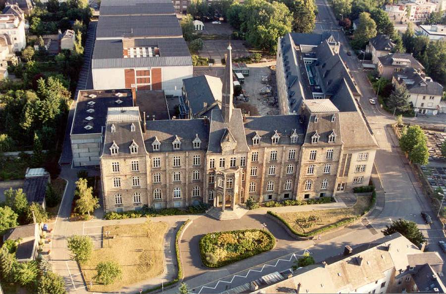 Lycee Des Arts Et Metiers Luxembourg
