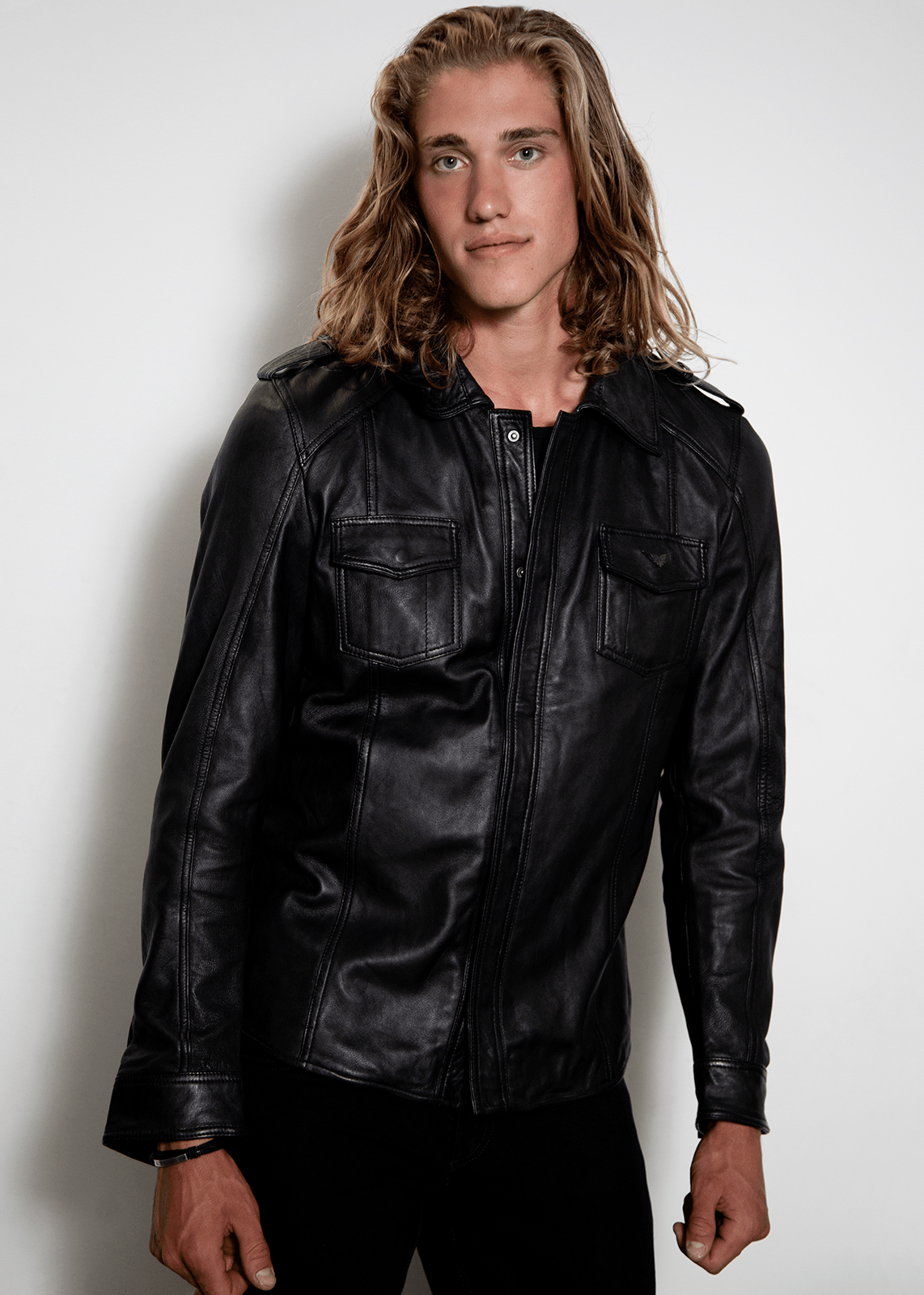 black militay real leather shirt with pockets