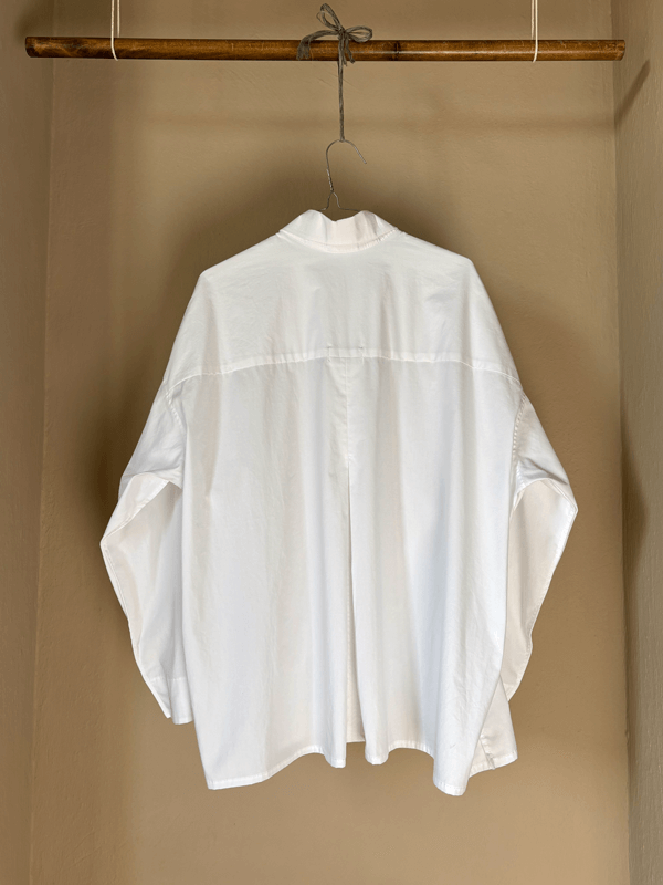Shirt KNOT Back SKU: L-CH.FW2526.01