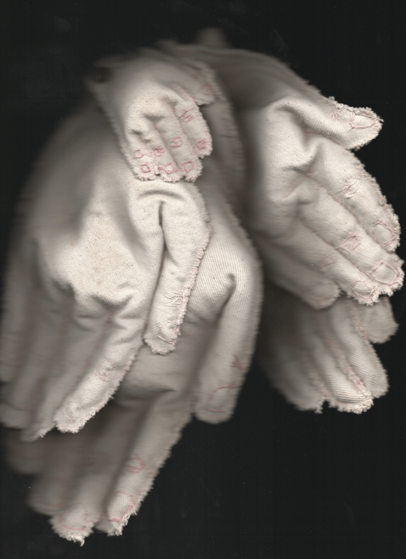 HANDS - By Jimena Ríos Scanned SKU: L-CH.NS22.A0