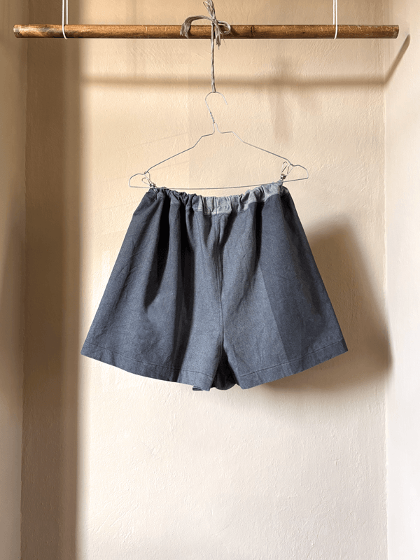 Shorts POETRY Back SKU: L-CH.SS24.02