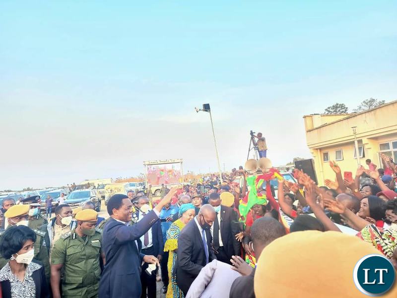 Zambia : President Hakainde Hichilema in Monze on One day working Visit - Vimarsana News