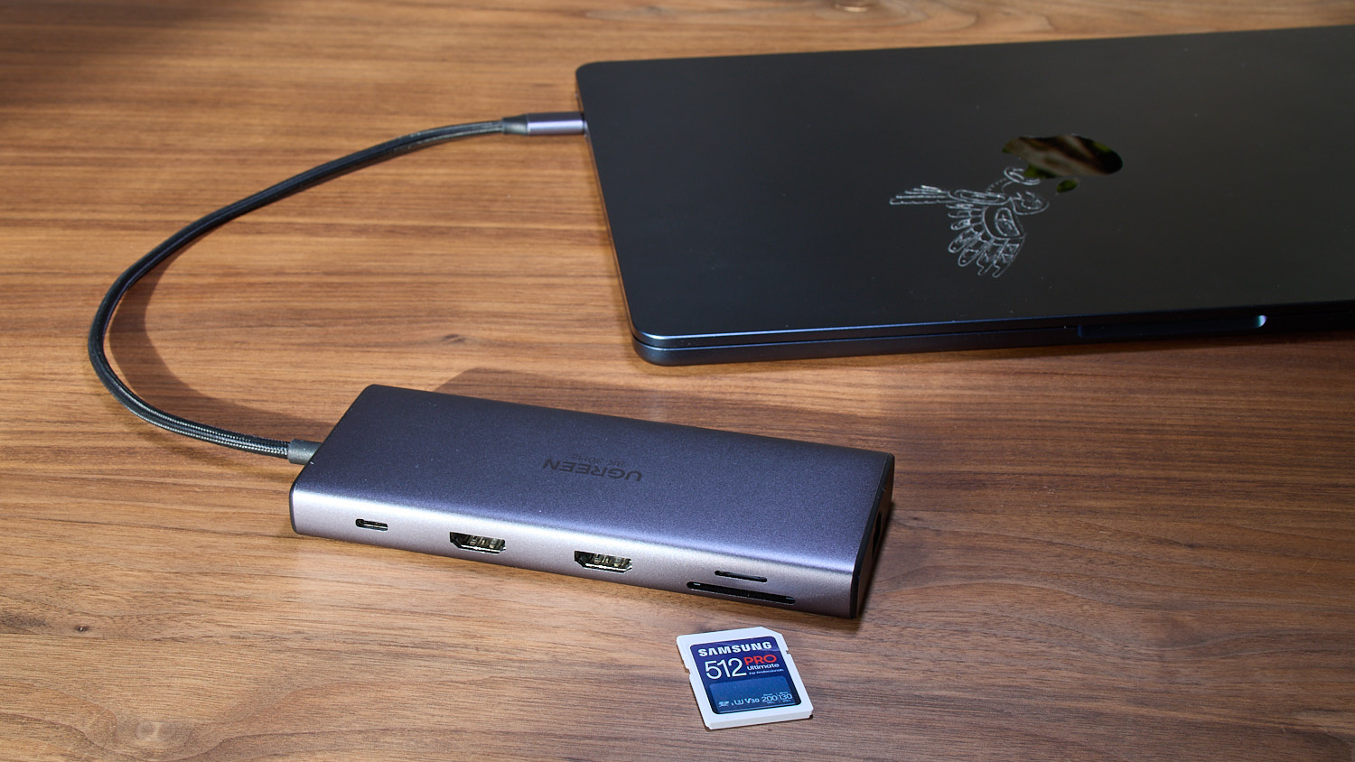 Ugreen Revodok Pro 210 Review: Decent Speeds at an Affordable Price