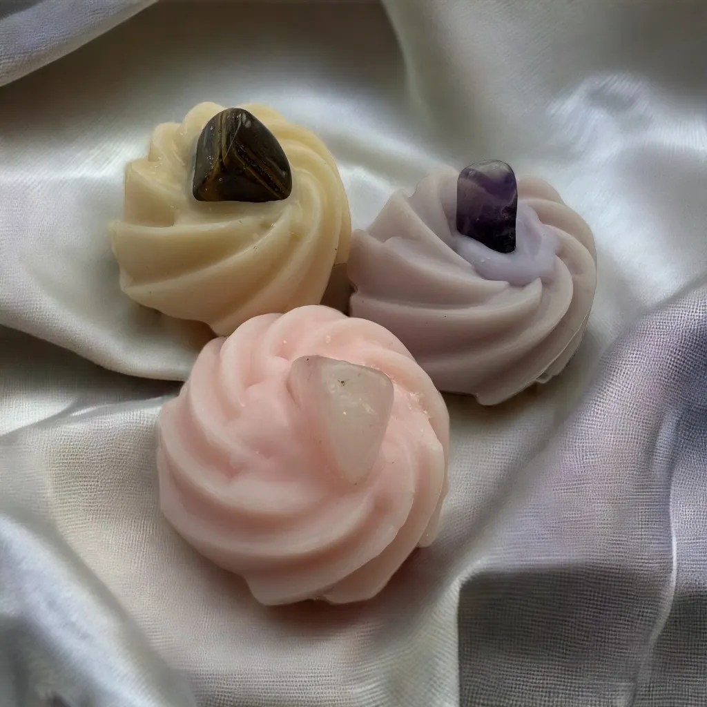 Trois Fondant avec une pierre