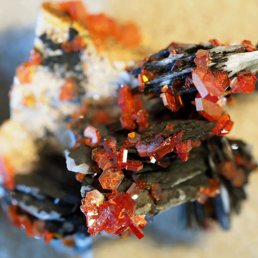 Photo d'une pierre de Vanadinite