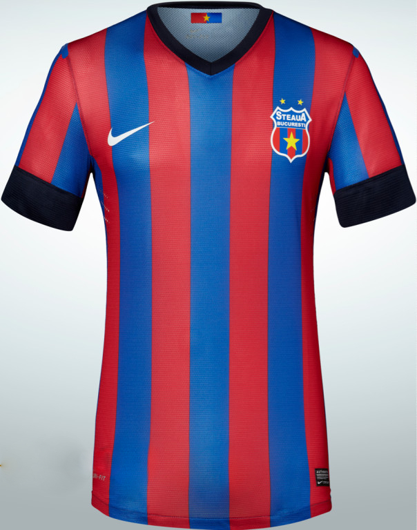 Stipe vucur hier noch im trikot des halleschen fc verlässt die dritte liga. Steaua Bukarest Trikot : Steaua Bukarest 16-17