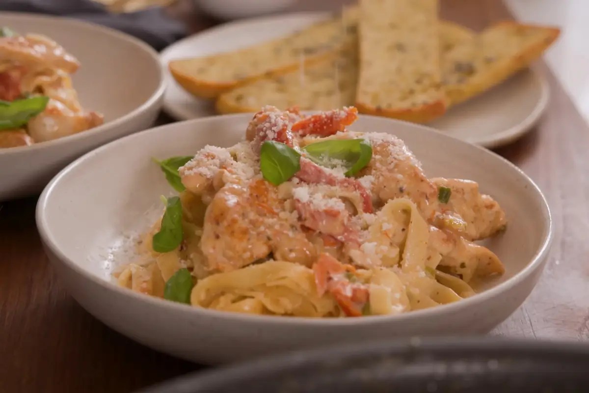 creamy chicken pasta