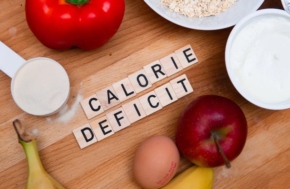 Deficit calorico: cos’è, come funziona e perché a volte si blocca