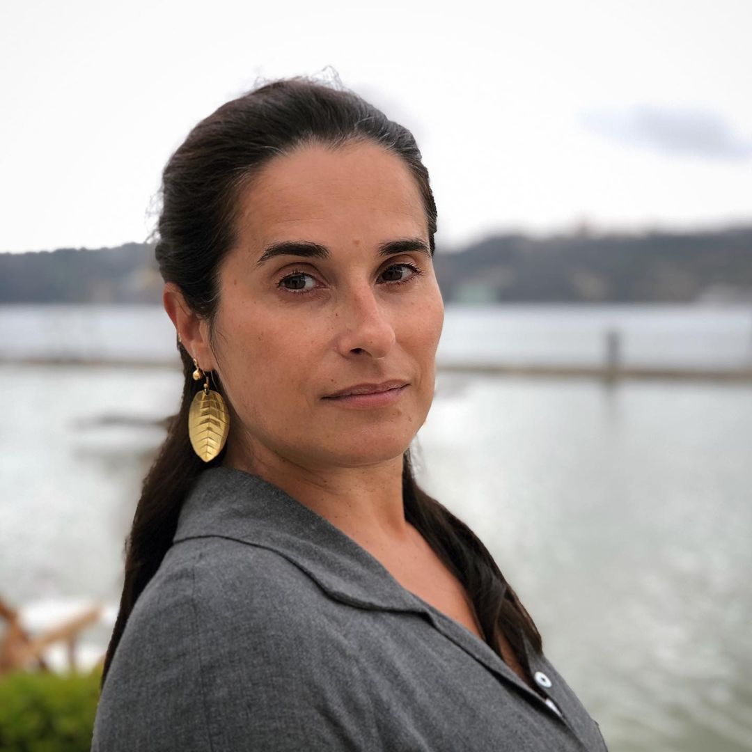 22.01.2008 · in love with fadomichel schöpping heard cristina branco sing for the very first time in amsterdam in 1998. Fadista Cristina Branco e filha entre os feridos no